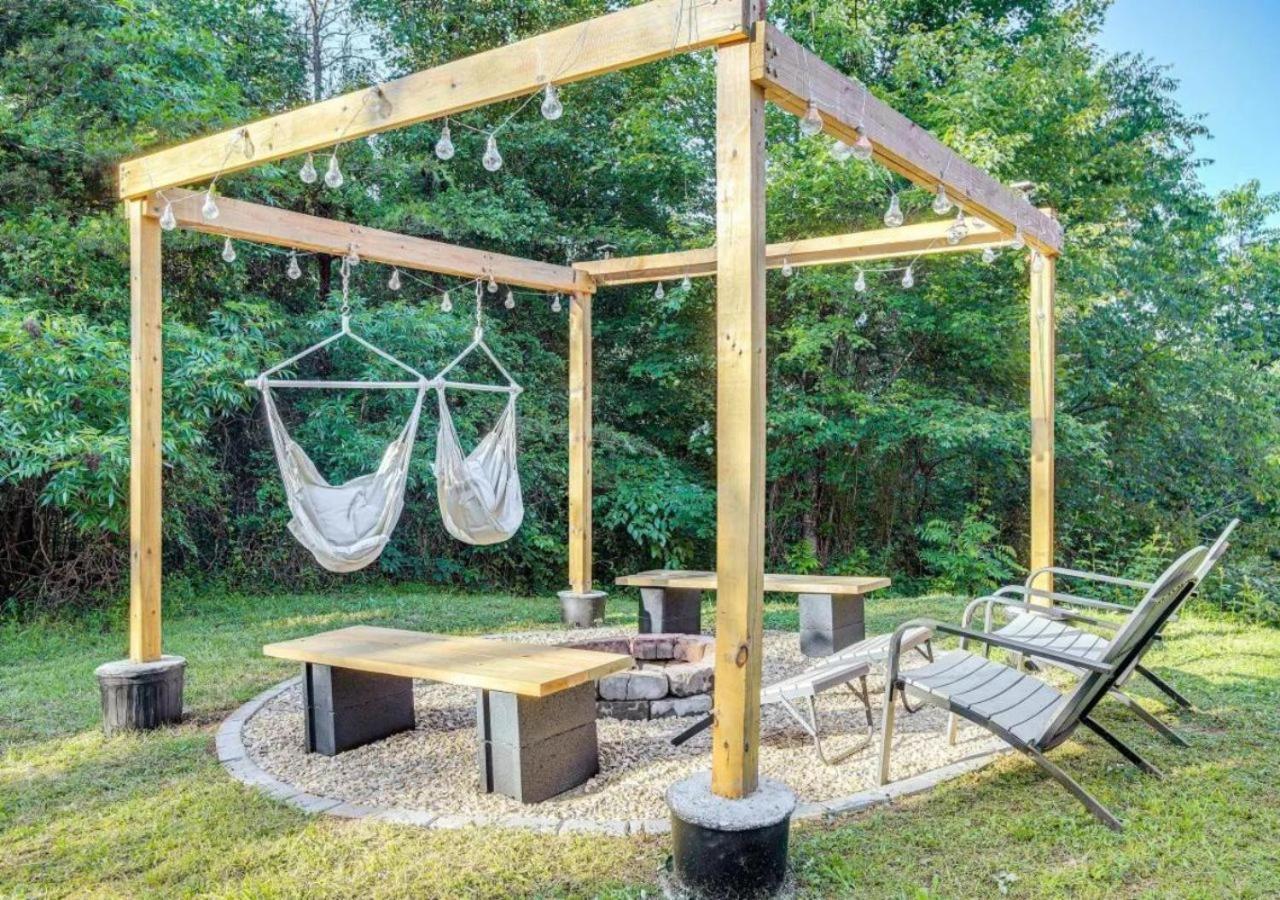 Fabulous Pet-Friendly, Family Cabin With Outdoor Kitchen, Hot Tub, Sauna, Fireplace, Theater Room, Arcade, Pool Table, And Fire Pit Within Minuties Of Dollywood Sevierville Exteriér fotografie