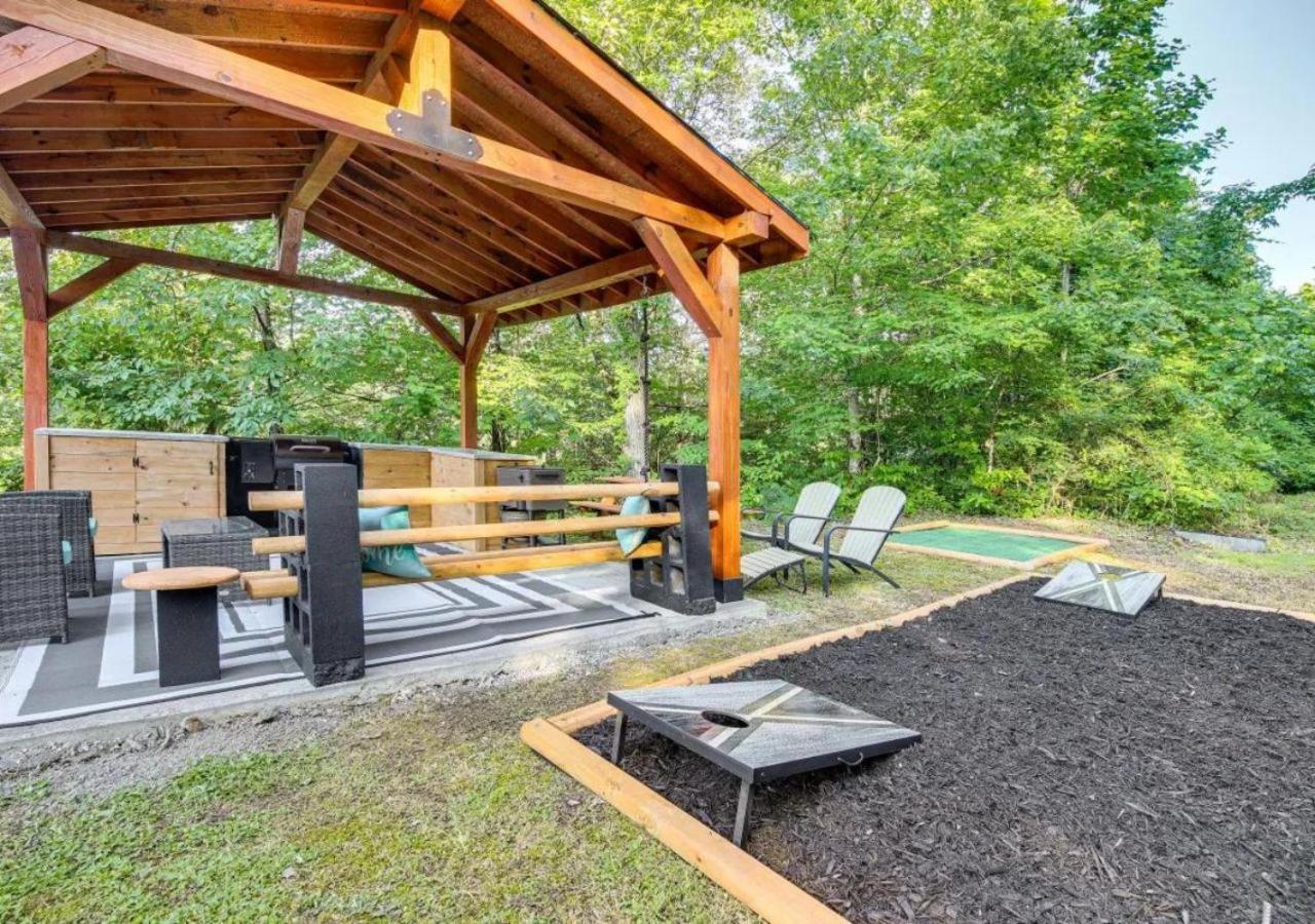 Fabulous Pet-Friendly, Family Cabin With Outdoor Kitchen, Hot Tub, Sauna, Fireplace, Theater Room, Arcade, Pool Table, And Fire Pit Within Minuties Of Dollywood Sevierville Exteriér fotografie