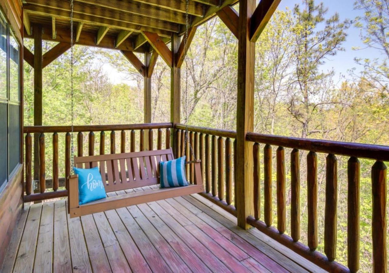 Fabulous Pet-Friendly, Family Cabin With Outdoor Kitchen, Hot Tub, Sauna, Fireplace, Theater Room, Arcade, Pool Table, And Fire Pit Within Minuties Of Dollywood Sevierville Exteriér fotografie